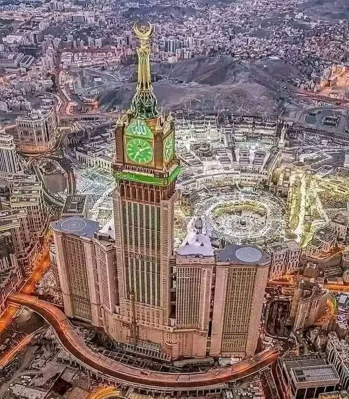 Pilgrims from Bangladesh performing Hajj 2027 with Royal Hajj BD – 5 Star Package including luxury hotels near Masjid al-Haram and Masjid an-Nabawi